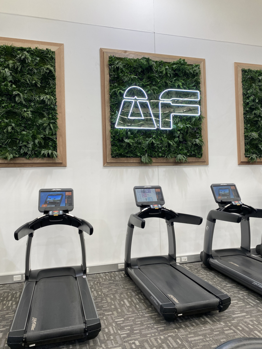 AF custom neon sign for retail store