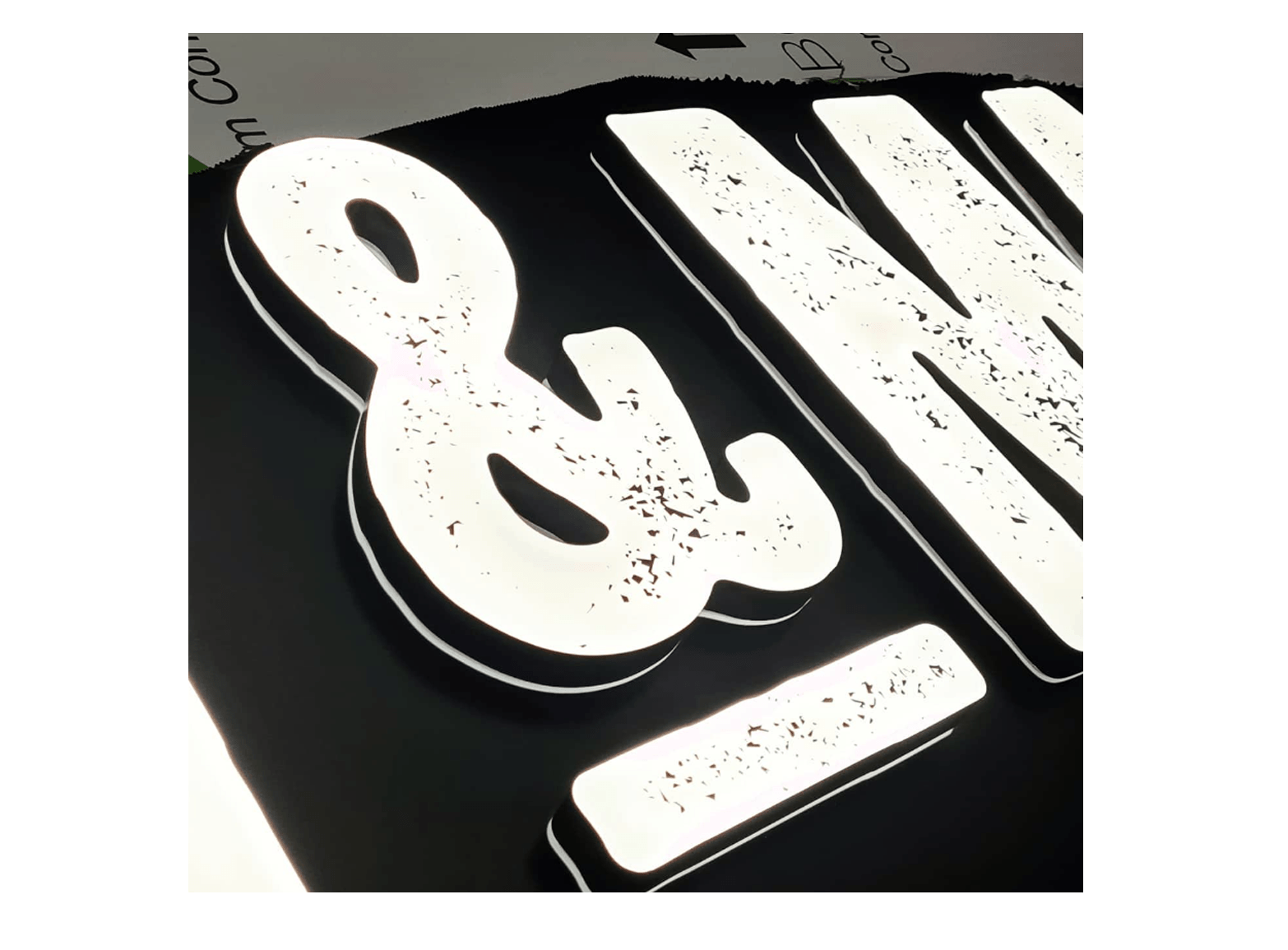 Halo Illuminated 3d Lettering